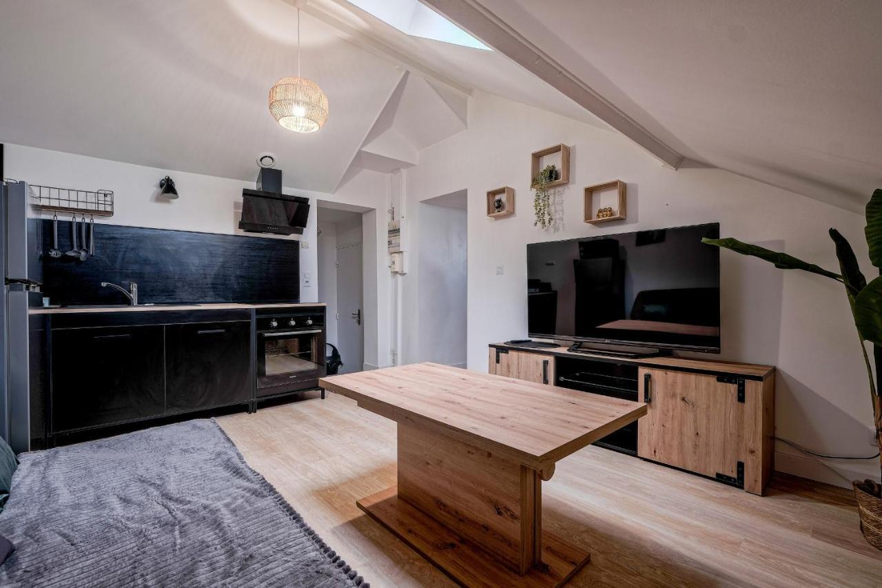 Liberation - F2 Apartment Near Disneyland Paris Montry Esterno foto